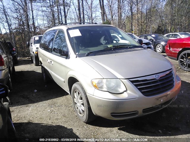 2C4GP54L75R583479 - 2005 CHRYSLER TOWN & COUNTRY TOURING Champagne photo 6