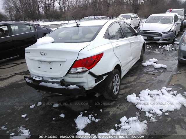 KMHCT4AE7DU399862 - 2013 HYUNDAI ACCENT GLS/GS WHITE photo 4