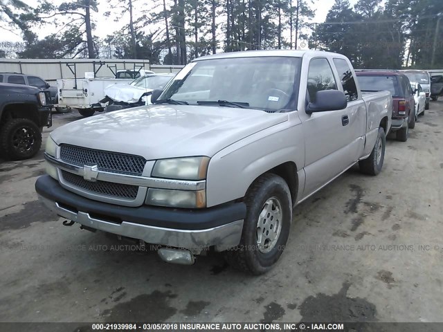 1GCEC19T14E394357 - 2004 CHEVROLET SILVERADO C1500 SILVER photo 2