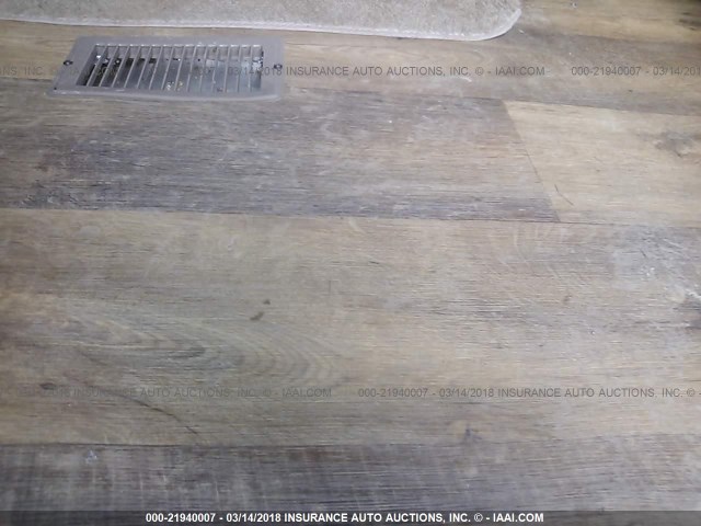 4X4TWDB2XHA259953 - 2017 FOREST RIVER WILDWOOD  白色 照片 6