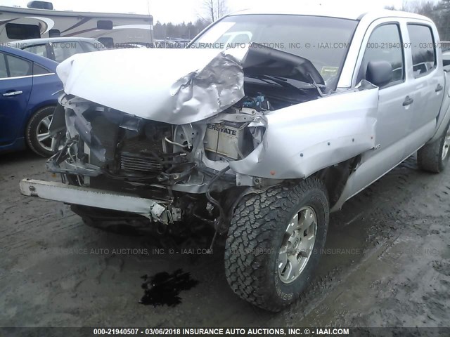 5TELU42N65Z001677 - 2005 TOYOTA TACOMA DOUBLE CAB ვერცხლისფერი ფოტო 6