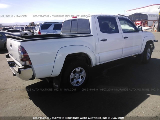 3TMLU4EN1DM118316 - 2013 TOYOTA TACOMA DOUBLE CAB თეთრი ფოტო 4