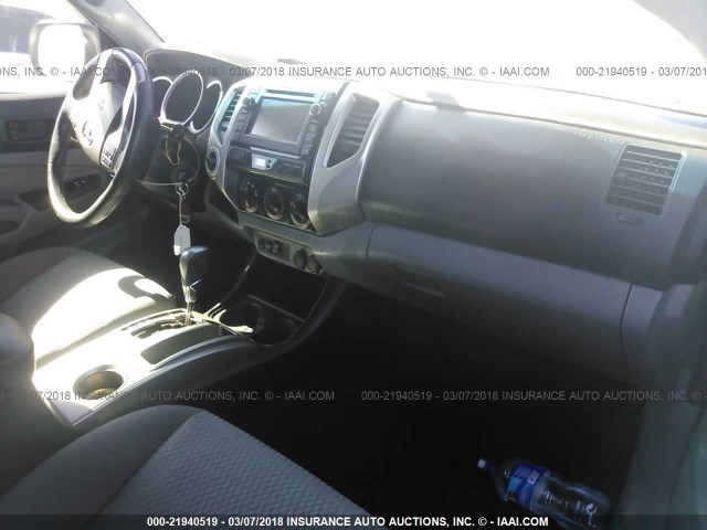 3TMLU4EN1DM118316 - 2013 TOYOTA TACOMA DOUBLE CAB თეთრი ფოტო 5