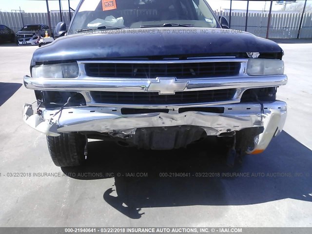 1GNEC16Z04J269633 - 2004 CHEVROLET SUBURBAN C1500 BLUE photo 6