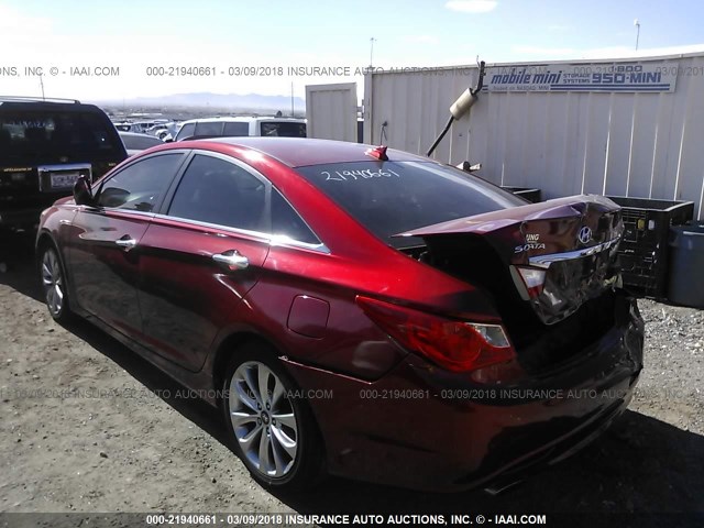 5NPEC4AC8CH410629 - 2012 HYUNDAI SONATA SE/LIMITED MAROON photo 3