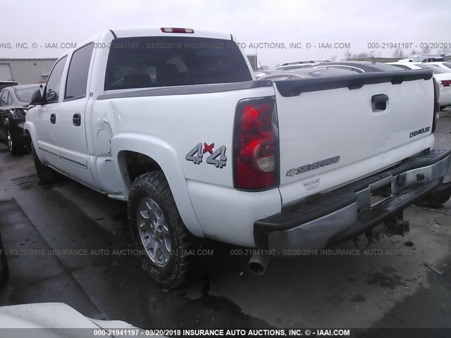 2GCEK13T551246243 - 2005 CHEVROLET SILVERADO K1500 WHITE photo 3