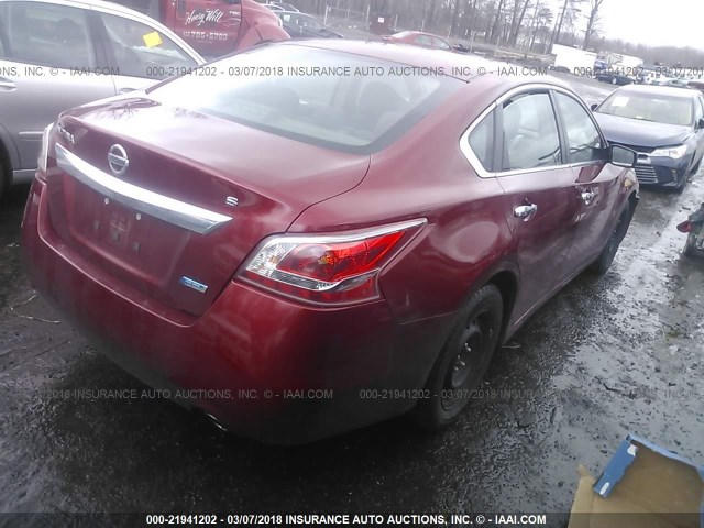 1N4AL3APXDN525493 - 2013 NISSAN ALTIMA 2.5/S/SV/SL RED photo 4