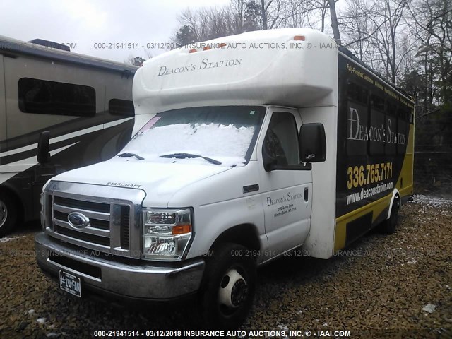 1FDFE4FS3CDA47219 - 2012 FORD E450 Սպիտակ լուսանկար 2