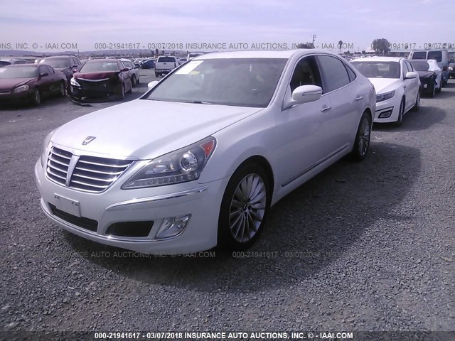 KMHGH4JF0BU034772 - 2011 HYUNDAI EQUUS SIGNATURE/ULTIMATE WHITE photo 2