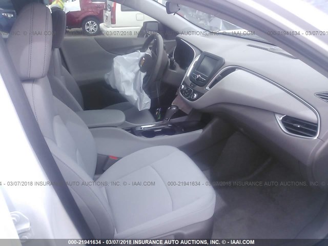 1G1ZB5ST2GF209844 - 2016 CHEVROLET MALIBU LS თეთრი ფოტო 5