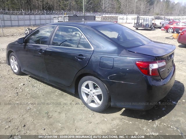 4T1BF1FK6EU773895 - 2014 TOYOTA CAMRY L/SE/LE/XLE 蓝色 照片 3