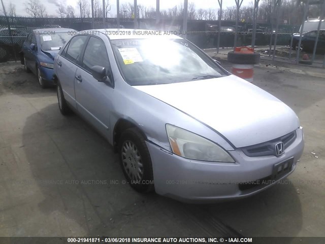 1HGCM55114A173916 - 2004 HONDA ACCORD DX SILVER photo 1