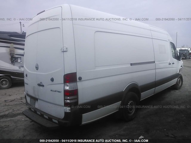 WDYPE8DC7E5889073 - 2014 FREIGHTLINER 2500 SPRINTER 2500 WHITE photo 4