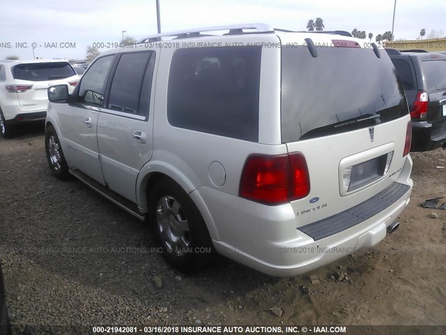 5LMFU28515LJ21435 - 2005 LINCOLN NAVIGATOR 米色 照片 3