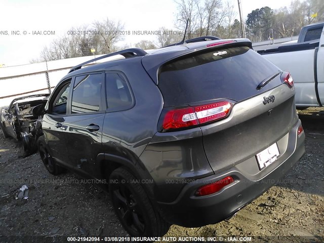 1C4PJLCB8JD556643 - 2018 JEEP CHEROKEE LATITUDE GRAY photo 3