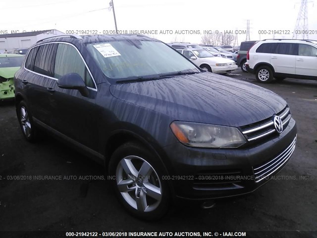 WVGFF9BP3BD006292 - 2011 VOLKSWAGEN TOUAREG V6 GRAY photo 1