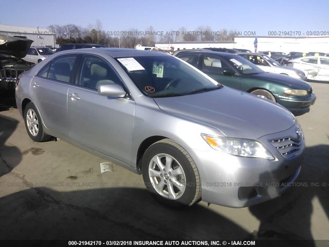 4T4BF3EK3AR055038 - 2010 TOYOTA CAMRY SE/LE/XLE 银色 照片 1