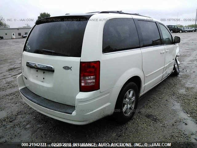 2A8HR54P68R782733 - 2008 CHRYSLER TOWN & COUNTRY TOURING WHITE photo 4