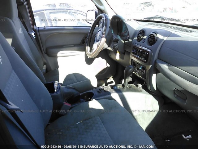 1J4GL38K95W649257 - 2005 JEEP LIBERTY RENEGADE RED photo 5