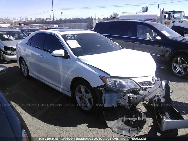 4T1BF1FK9CU146363 - 2012 TOYOTA CAMRY SE/LE/XLE WHITE photo 1