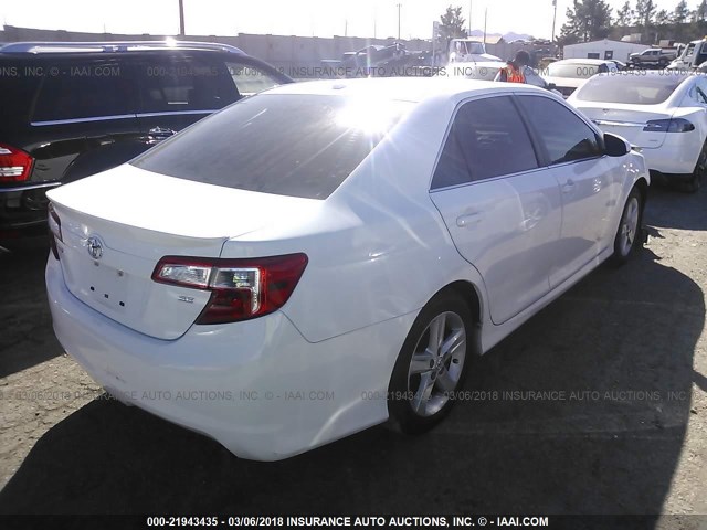 4T1BF1FK9CU146363 - 2012 TOYOTA CAMRY SE/LE/XLE WHITE photo 4