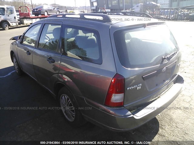 1FAFP36N55W235563 - 2005 FORD FOCUS ZXW GRAY photo 3