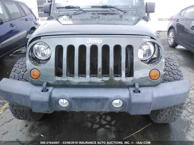 1J4AA2D17BL608545 - 2011 JEEP WRANGLER SPORT GREEN photo 6