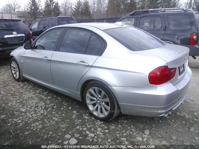 WBAPK5C5XBF125789 - 2011 BMW 328 XI SULEV SILVER photo 3