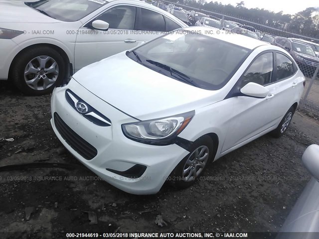 KMHCT4AE5EU636320 - 2014 HYUNDAI ACCENT GLS/GS WHITE photo 2