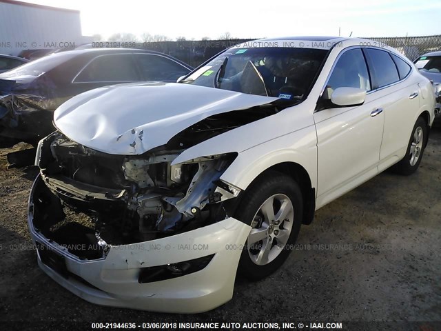 5J6TF1H33CL004458 - 2012 HONDA CROSSTOUR EX WHITE photo 2