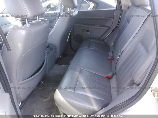 1J8HR48N45C586538 - 2005 JEEP GRAND CHEROKEE LAREDO/COLUMBIA/FREEDOM 银色 照片 8