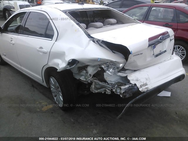 3FADP0L38AR390906 - 2010 FORD FUSION HYBRID WHITE photo 6