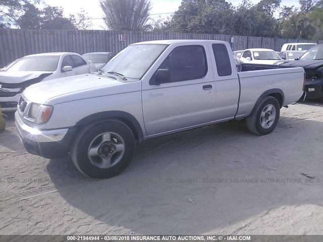 1N6DD26S9YC432846 - 2000 NISSAN FRONTIER KING CAB XE SILVER photo 2