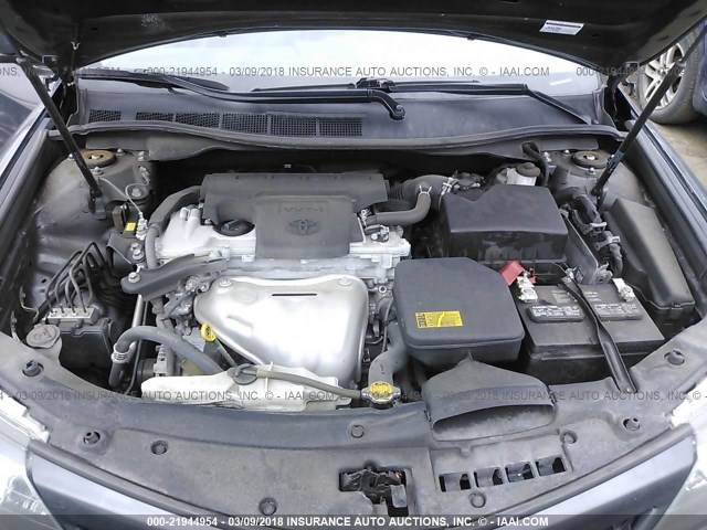 4T1BF1FK0CU097859 - 2012 TOYOTA CAMRY SE/LE/XLE GRAY photo 10