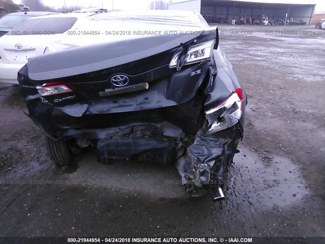 4T1BF1FK0CU097859 - 2012 TOYOTA CAMRY SE/LE/XLE GRAY photo 6