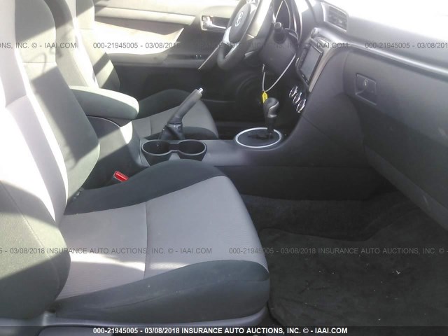 JTKJF5C70GJ024658 - 2016 TOYOTA SCION TC 白色 照片 5