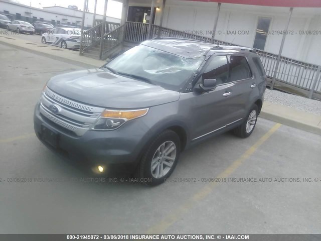 1FMHK8D8XBGA52835 - 2011 FORD EXPLORER XLT GRAY photo 2