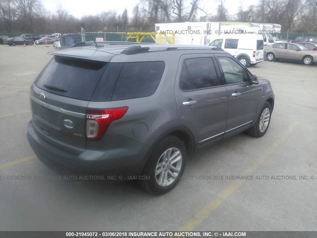 1FMHK8D8XBGA52835 - 2011 FORD EXPLORER XLT GRAY photo 4