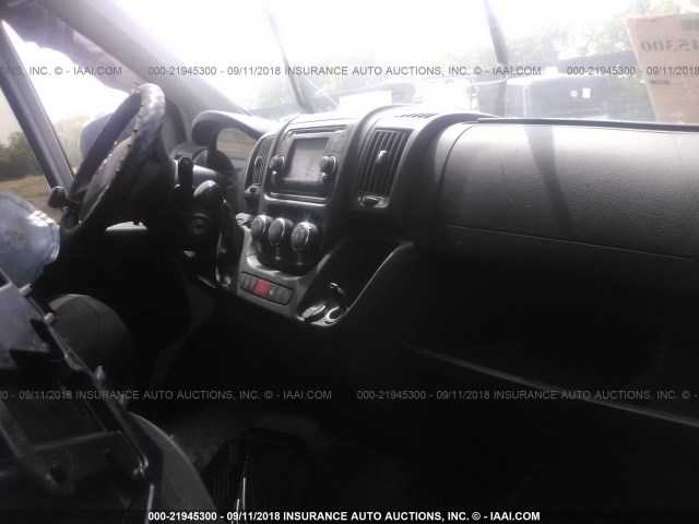 3C7WRVGG4GE103250 - 2016 RAM PROMASTER 3500 3500 STANDARD WHITE photo 5