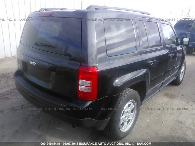 1C4NJRBB7GD653434 - 2016 JEEP PATRIOT SPORT BLACK photo 4