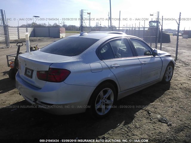 WBA3C3G55ENS67617 - 2014 BMW 320 I/XDRIVE GRAY photo 4