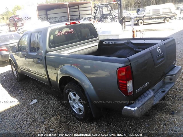 1N6AD09U77C423047 - 2007 NISSAN FRONTIER CREW CAB LE/SE/OFF ROAD GRAY photo 3