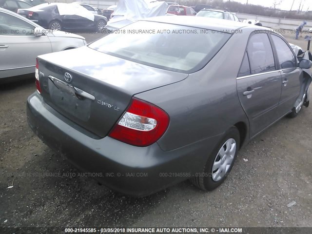 4T1BE32K03U664219 - 2003 TOYOTA CAMRY LE/XLE/SE GRAY photo 4