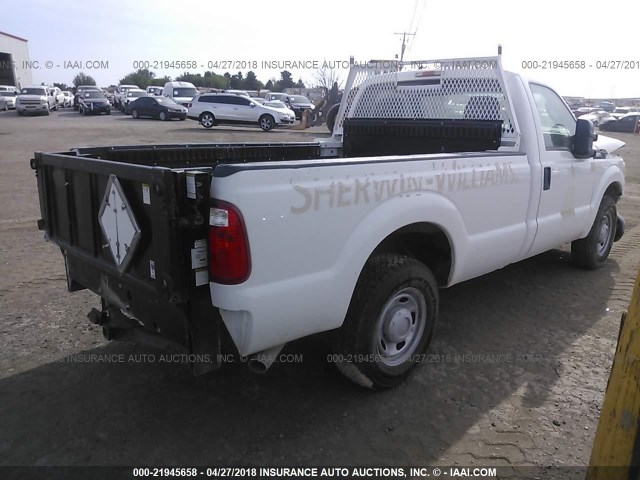 1FTBF2A6XCEC67918 - 2012 FORD F250 SUPER DUTY WHITE photo 4