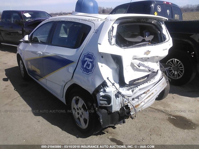 1G1JA6SH7D4224574 - 2013 CHEVROLET SONIC LS WHITE photo 3