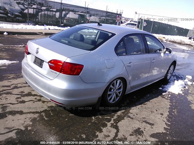 3VWDP7AJ6CM361955 - 2012 VOLKSWAGEN JETTA SE GRAY photo 4