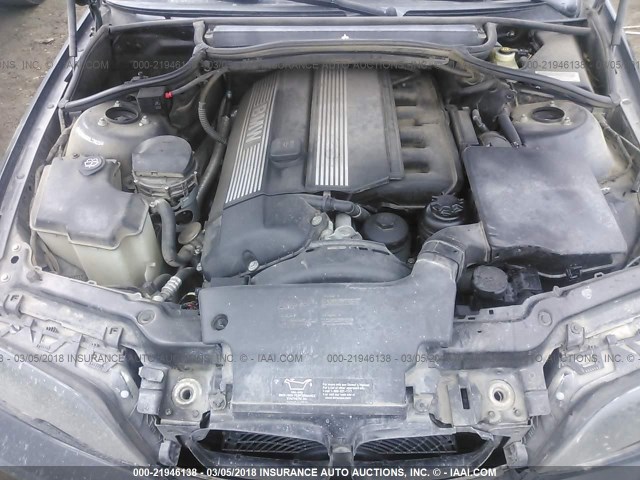 WBAEV33452KL73823 - 2002 BMW 325 I BLACK photo 10