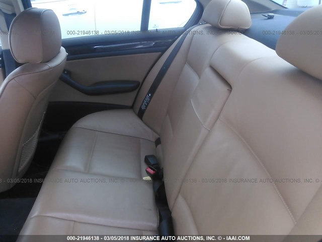 WBAEV33452KL73823 - 2002 BMW 325 I BLACK photo 8