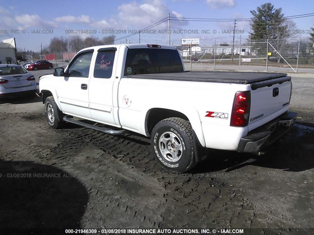 1GCEK19T13E362171 - 2003 CHEVROLET SILVERADO K1500 WHITE photo 3