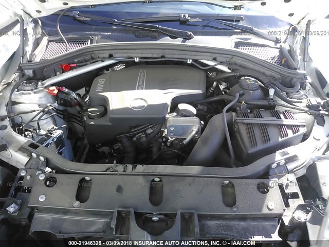 5UXWZ7C56H0V85662 - 2017 BMW X3 SDRIVE28I WHITE photo 10